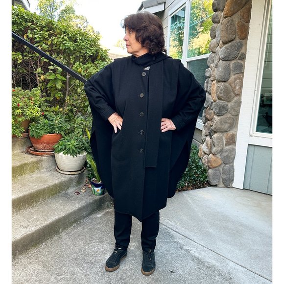 Black Wool Cape Outer Garment but with Long Sleeves by “alex hayes” - Picture 12 of 12